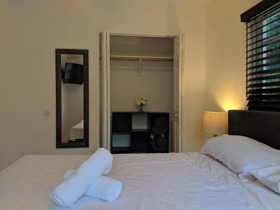 3 Bedroom Miami Home 15 Minutes To The Beach Bagian luar foto