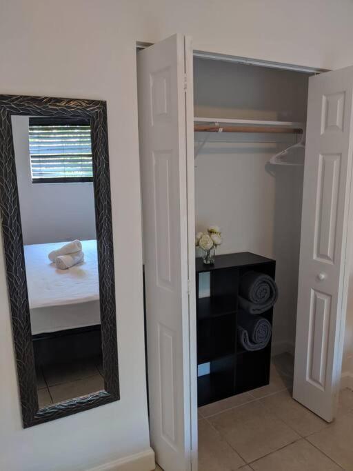 3 Bedroom Miami Home 15 Minutes To The Beach Bagian luar foto